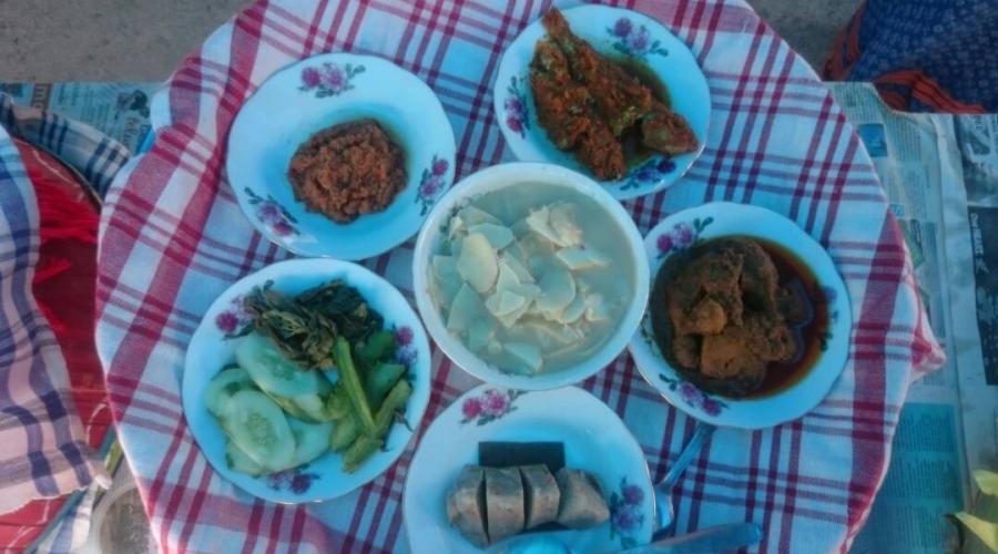 foto #0 Aneka Menu Makan Bedulang