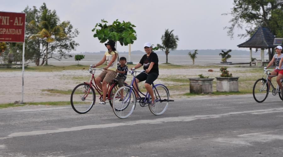 foto #3 Tampat tampil modis dan bernuansa seni