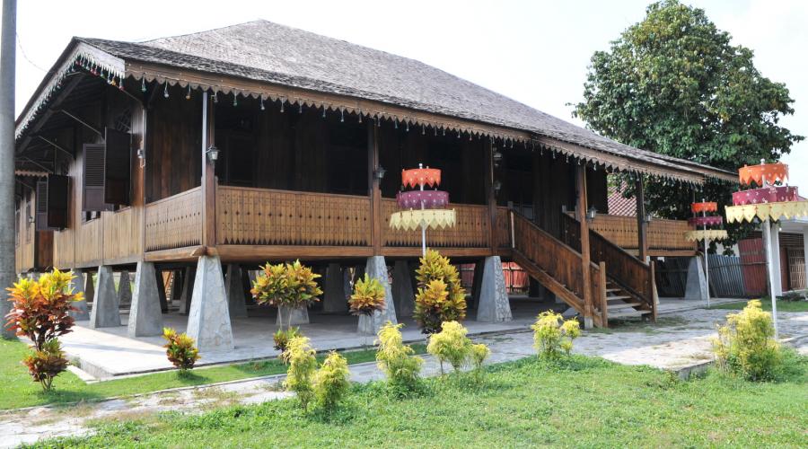 Panggong House, Belitung Distinctive Traditional House that