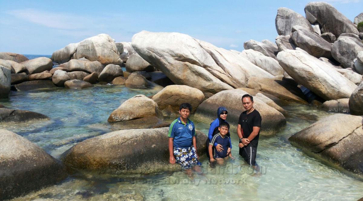 جدول اليوم #2 - الوجهة Pulau Lengkuas|Galangal Island|高良姜岛|جزيرة جالانجال