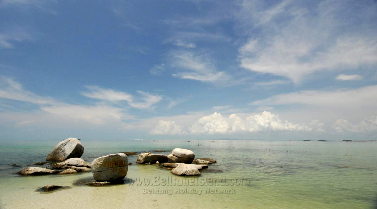 belitung destination Pantai Punai