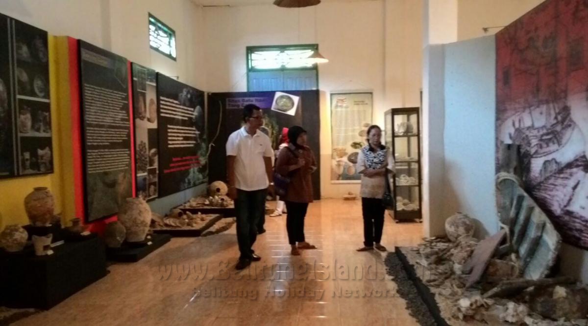 جدول اليوم #1 - الوجهة Tanjung Pandan|Tanjung Pandan|丹戎潘丹|تانجونج باندان
