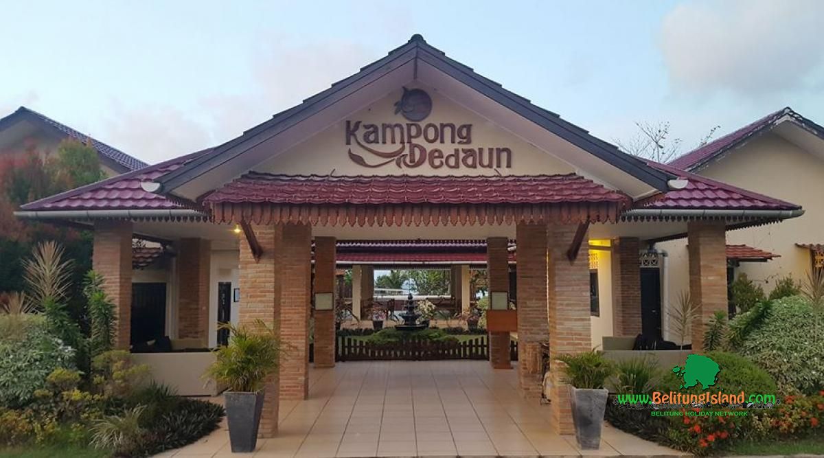Kampong Dedaun Resto