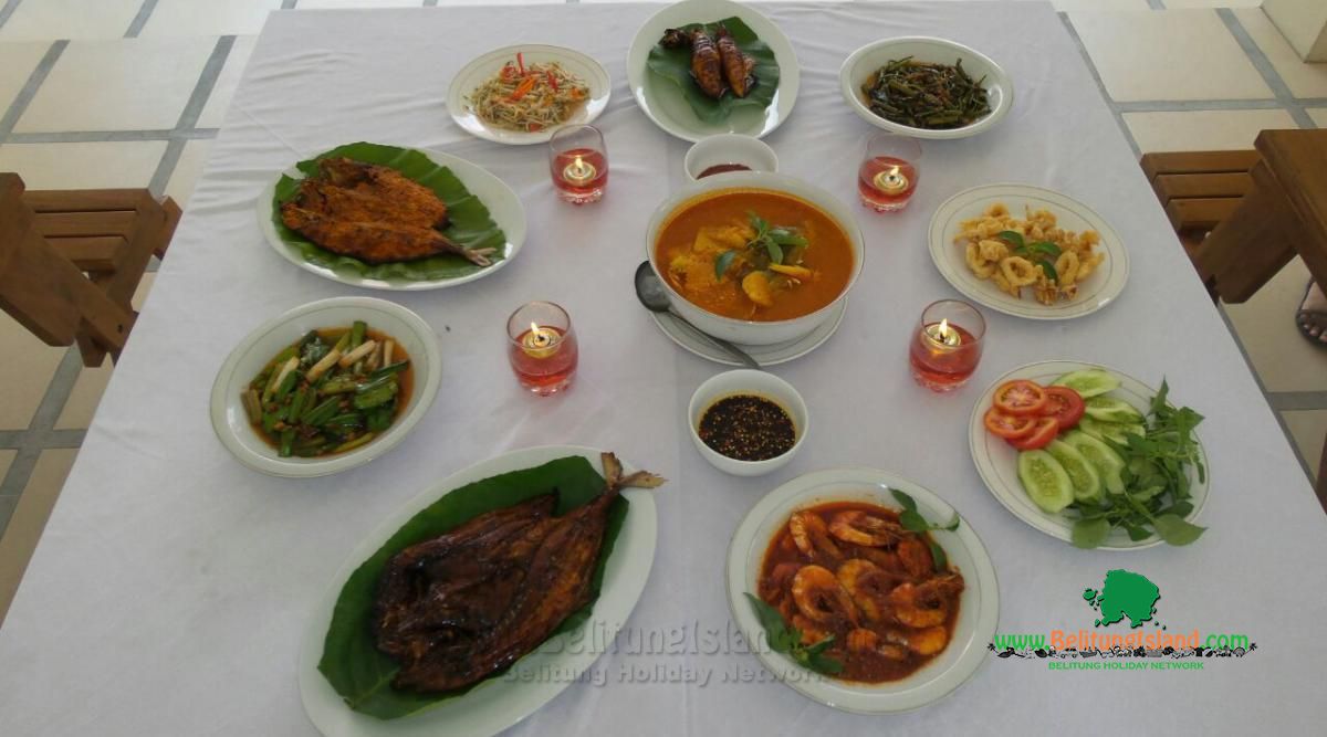 Kampong Dedaun Resto